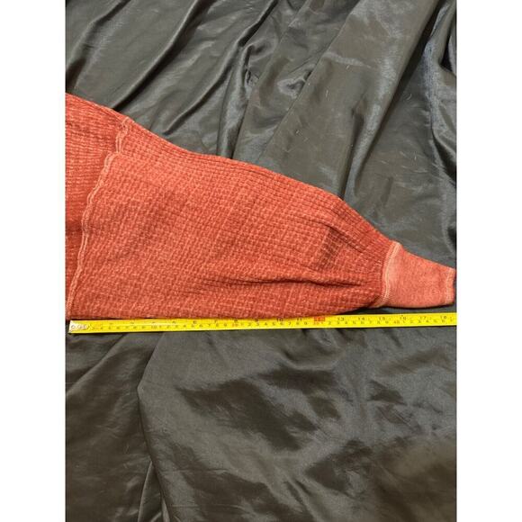 We The Free‎ Waffle Knit Top Woman XS Sweater Long Sleeve Burnt Orange V Neck - Picture 11 of 11